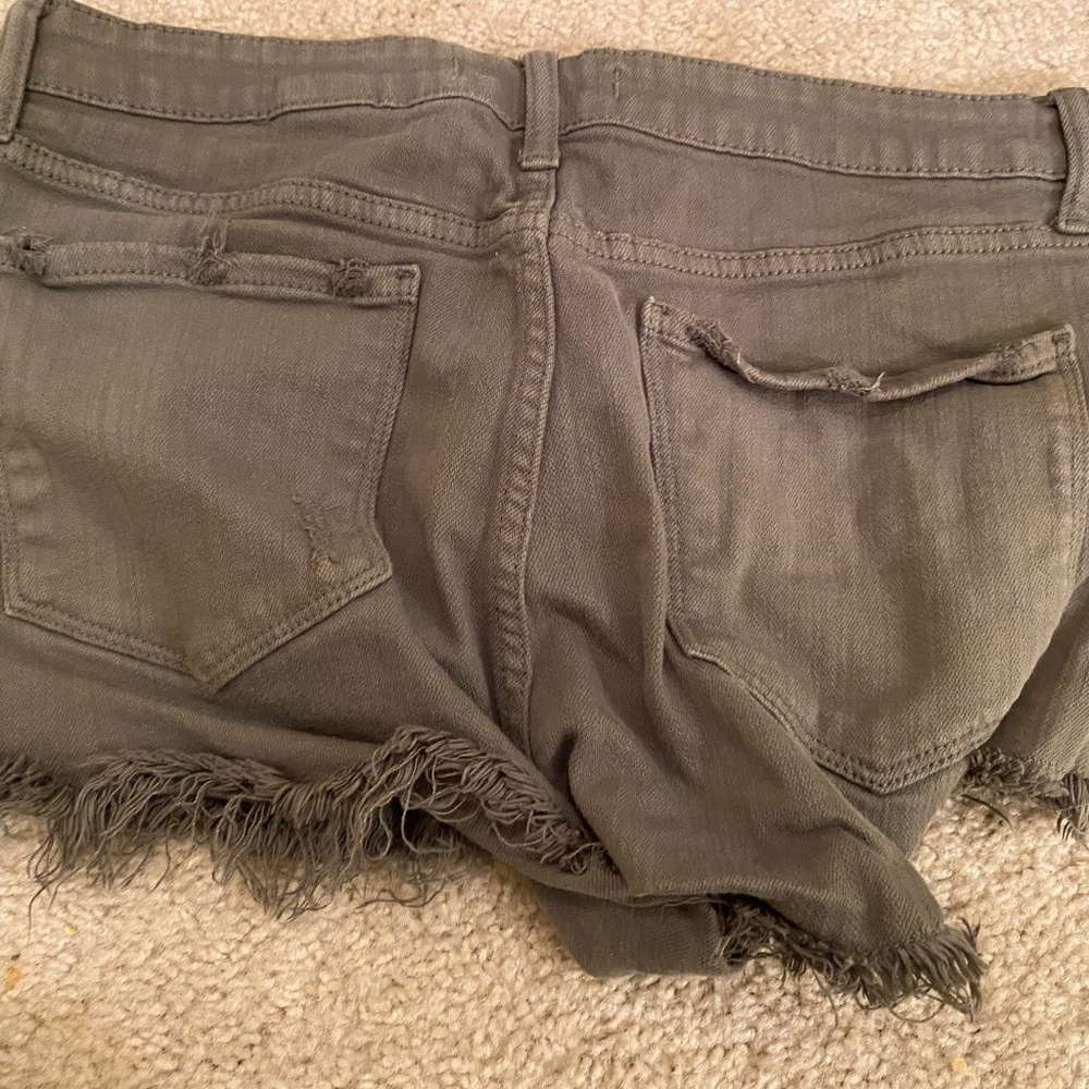 Eunina Lulu High rise cut off shortie